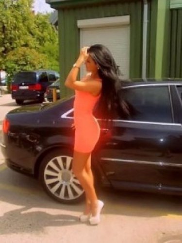 Индивидуалка Горячие киски Юля и Диана 